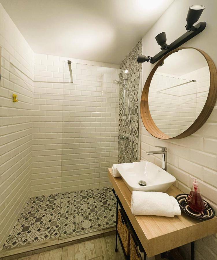 Appartement entier, Cozy Place to Remember – with fireplace & Netflix in Brașov, Carpates