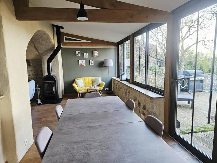 Location de vacances pour 8 personnes, avec jardin ainsi que vue et piscine à Livron-sur-Drôme - 2