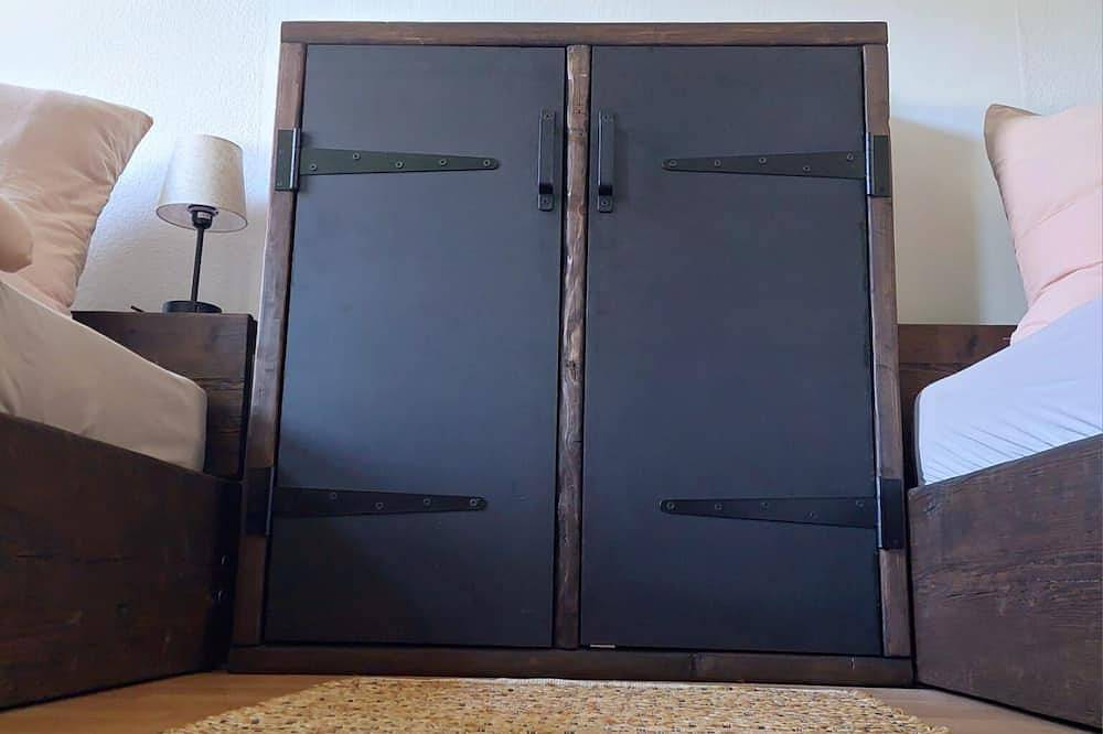Apartamento entero, Ferienwohnung im \"nescht\" in Corazón de Turingia