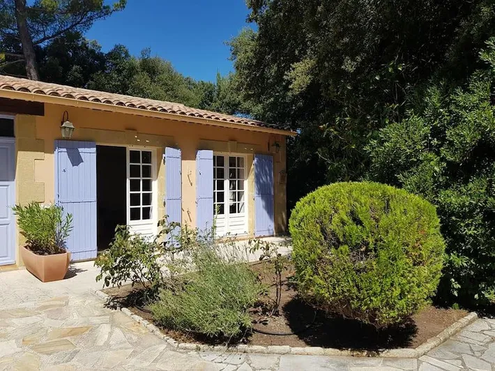Casa de vacaciones para 3 personas, con piscina y jardín, Se admiten mascotas - 1