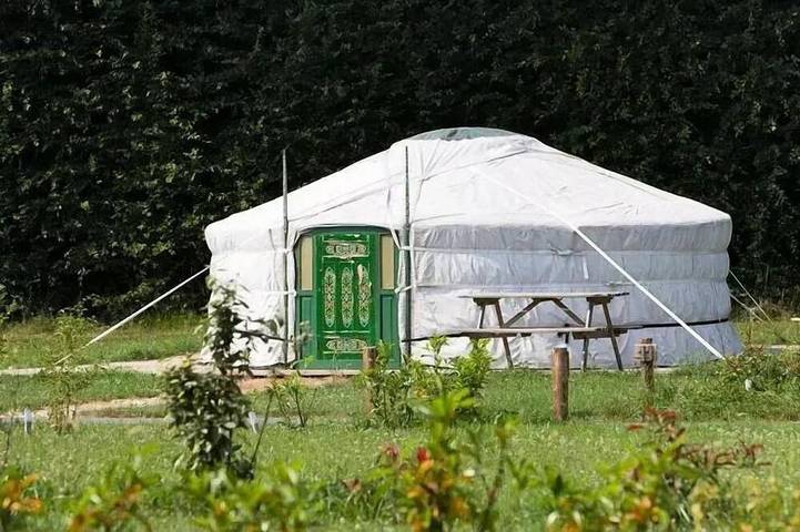 Gîte pour 7 personnes, avec Piscine