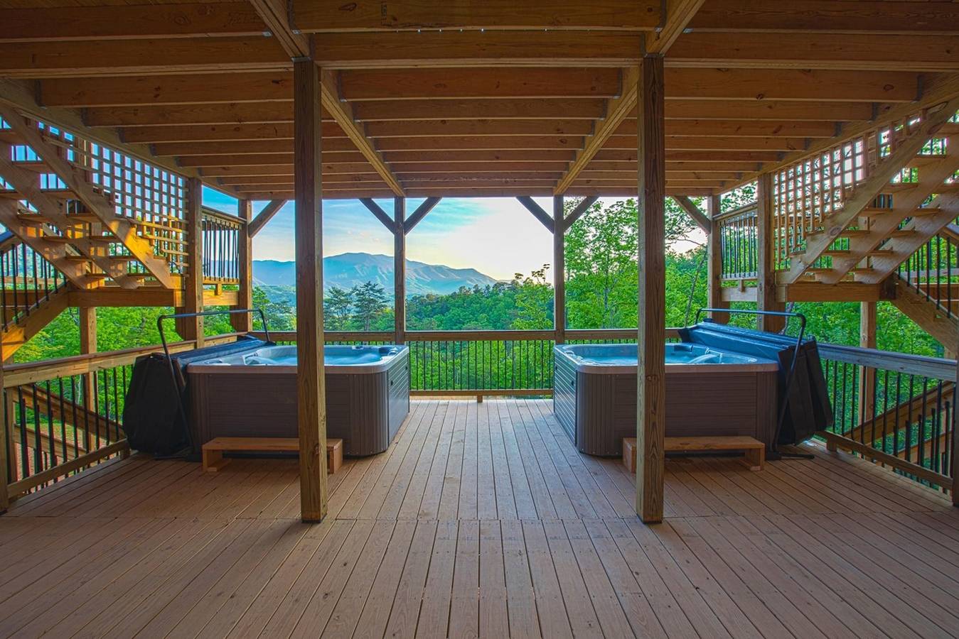 Gatlinburg's Finest: Majestic Views, Home Theater, Hot Tubs, and More! in Pittman Center, Sevier County