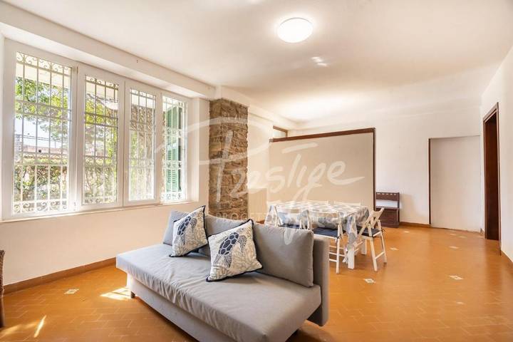 Location de vacances pour 5 personnes, avec terrasse et jardin dans Portovenere - 2