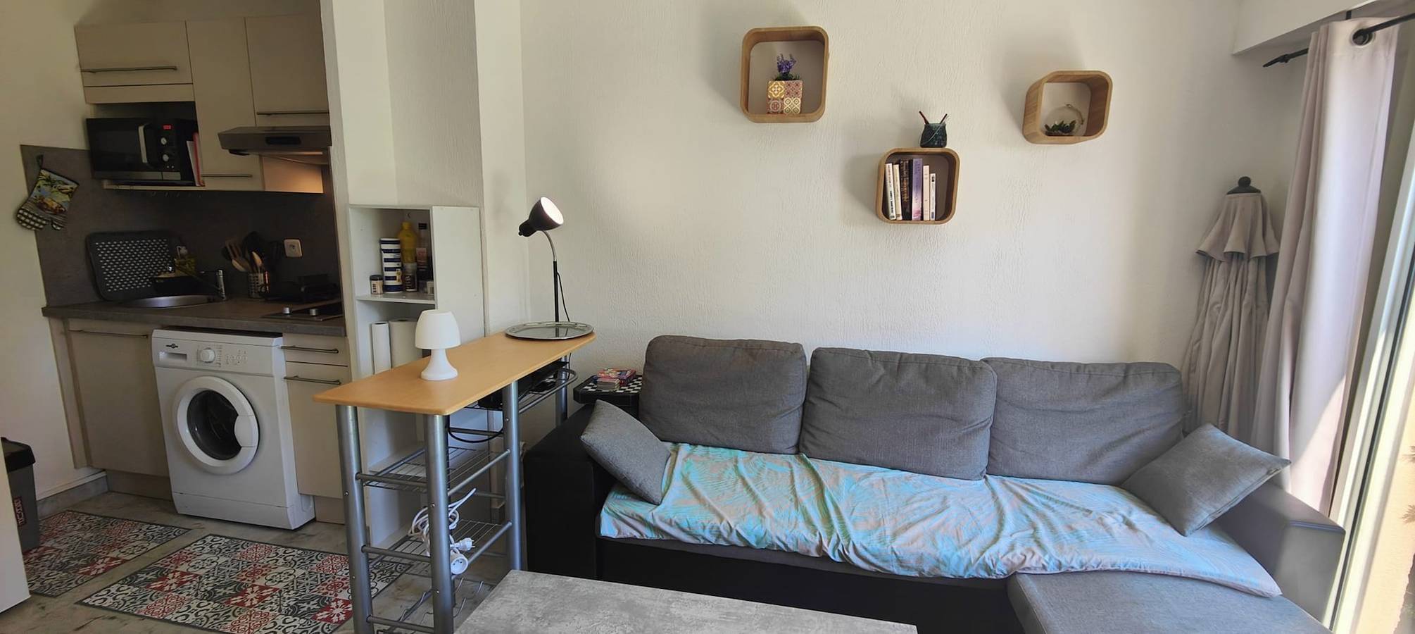 Ganze Wohnung, Ferienwohnung für 2 Personen mit Garten in Saint-Raphaël, Massif de l'Esterel