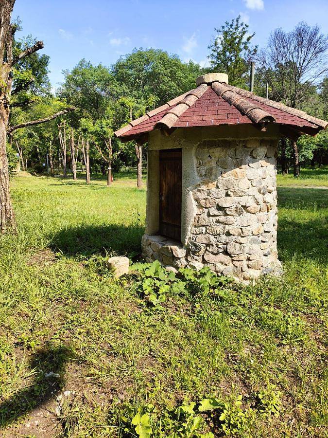 Emplacement tente, caravane 120 m2, Camping Beaussement in Chauzon, Ardèche