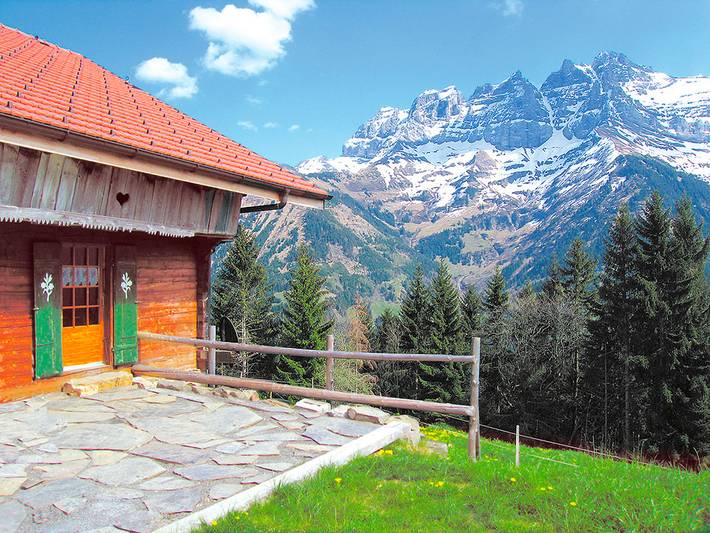 Ferienhaus für 18 Personen, mit Ausblick und Sauna sowie Balkon und Garten im Wallis - 2