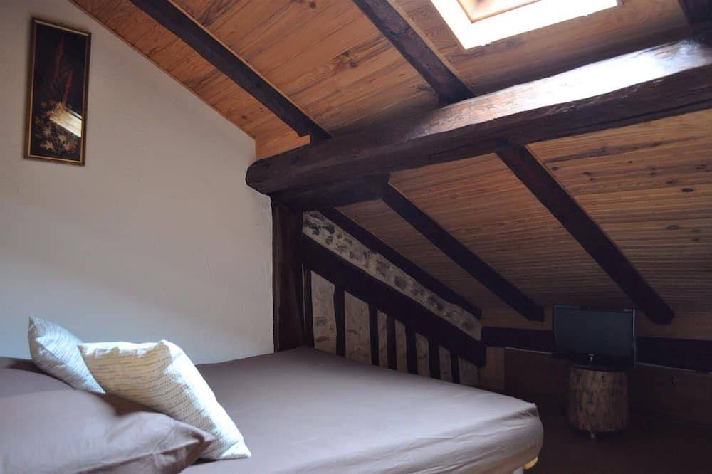 Apartamento entero, Apartamento de 55m2 en el corazón de la naturaleza. Apartamento equipado, tranquilo, con hermosas vistas in Valdeblore, Nizza Region