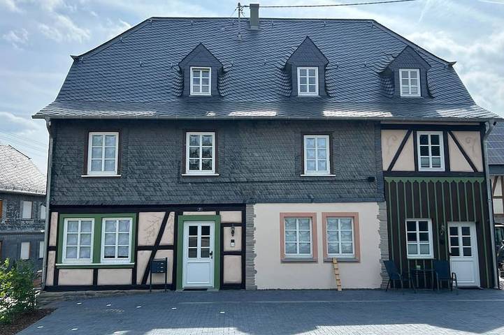 Ferienwohnung für 4 Personen, mit Terrasse in Dill