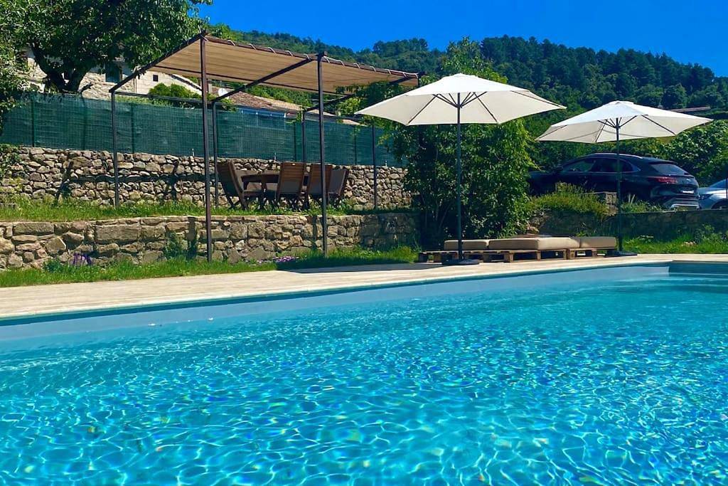 La Joannassiène, maison Ardéchoise de caractère in Joannas, Parc naturel régional des Monts d'Ardèche