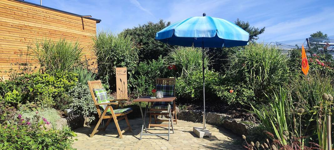 Ganze Ferienwohnung, Ferienwohnung Obstgartenblick - 40qm Ferienwohnung in Friedrichshafen, Region Bodensee-Oberschwaben