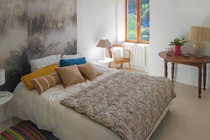 Location de vacances pour 8 personnes, avec jardin à Royères - 2