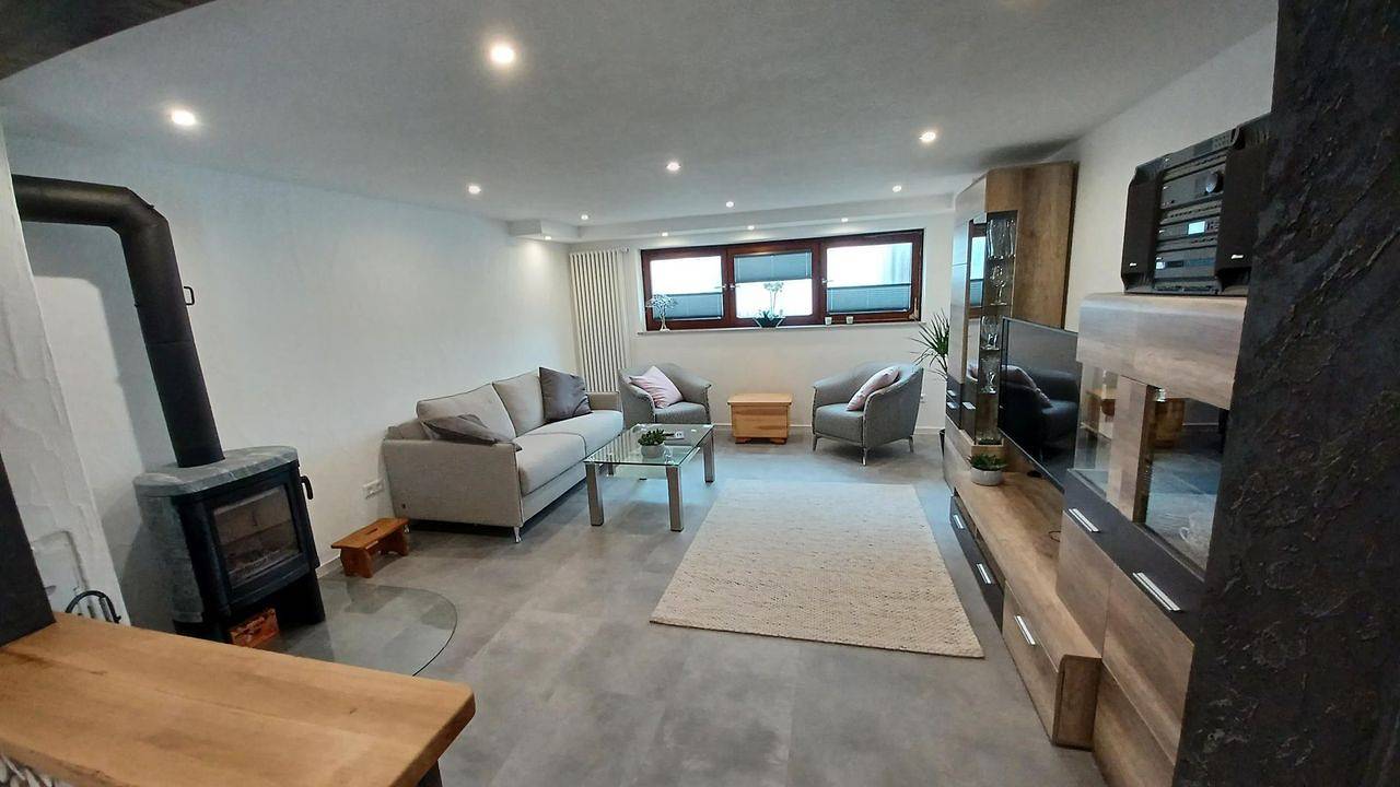 Ganze Ferienwohnung, Ferienwohnung für 2 Personen (80 m²) in Erlenbach in Erlenbach bei Dahn, Pfalz