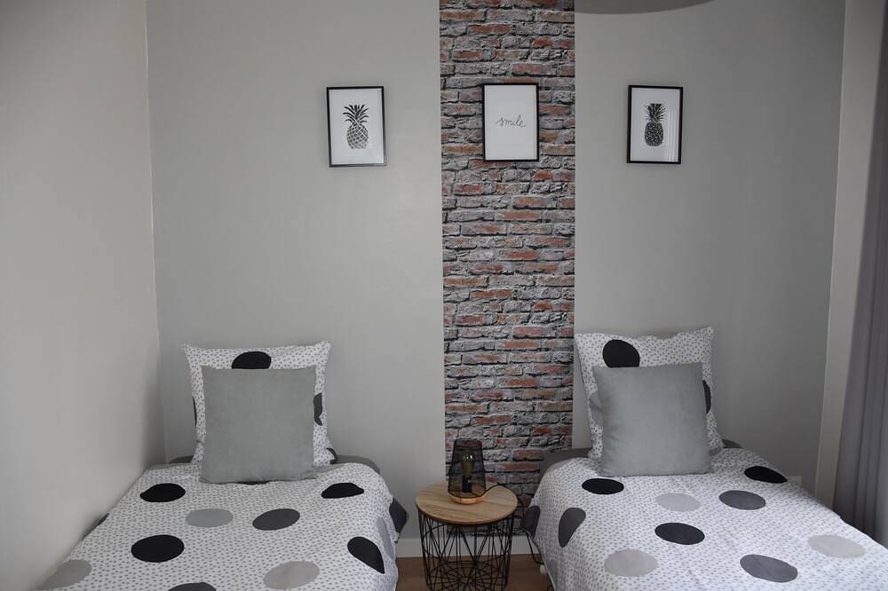 Appartement entier, Escale À Épernay Appartement 1/4 Personnes Aux Bords De Marne in Épernay, Marne