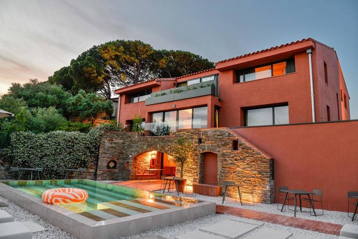 Hôtel pour 2 personnes, avec jardin et vue ainsi que piscine et sauna, animaux acceptés