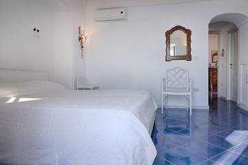 Villa for 8 Guests in Marina Piccola (Capri), Capri, Picture 1