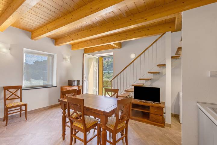 Ferienwohnung für 4 Personen, mit Garten und Kinderpool in Sestri Levante