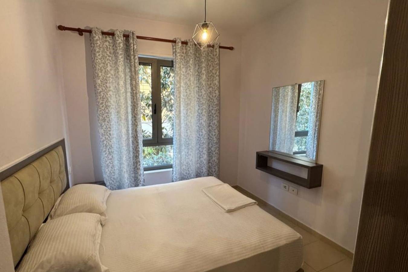Apartamento entero, 207A, Diamond Two Bedroom Apartment in Vlorë (Ciudad), Vlorë