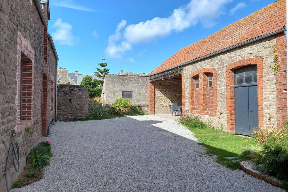 La Forge, house for 6 in the heart of Barfleur, with private parking lot in Barfleur, Región de Cherbourg