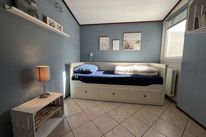 Ferienhaus für 6 Personen, mit Terrasse und Garten in Brouwershaven - 2
