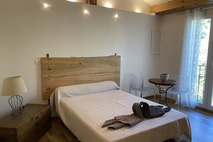 Gîte pour 2 personnes, avec jardin et terrasse à Corte - 4