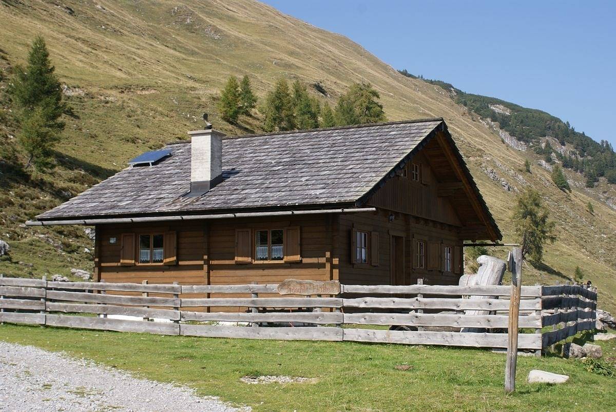 Fröschlhütte in Gailtaler Alpen, Oberdrauburg