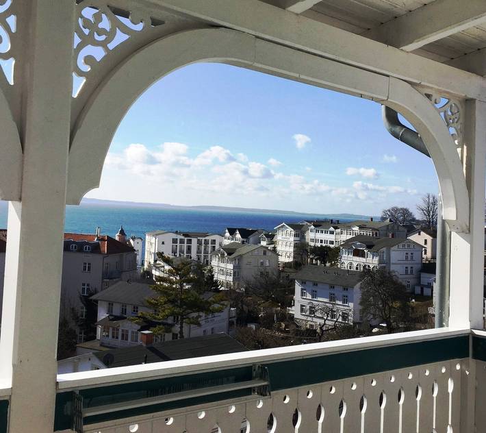 Ganze Wohnung, Ferienwohnung "Villa Bella Vista - Meerblick 5" mit Meerblick, Balkon und Wlan in Sassnitz, Nationalpark Jasmund
