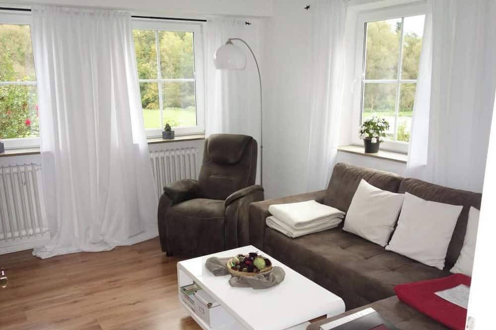 Ganze Wohnung, Tolle Wohnung in Klüsserath mit Großem Garten in Klüsserath, Moseleifel