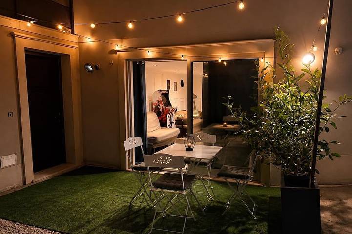 Les Toits de Gavroche, Parisian style, 8 min from Disneyland Paris. Sleeps 6. 55 m² in Serris, Sena y Marne