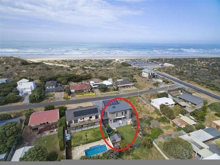 Holiday home for 12 people, with garden and balcony - 1