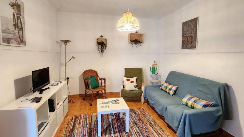 Location de vacances pour 6 personnes, avec bassin pour enfant ainsi que terrasse et vue dans Nisa - 3