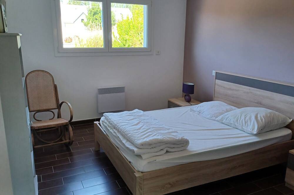 House near the beach with a hot tub in Lingreville, Coutances und Umgebung