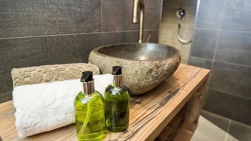 Gîte pour 2 personnes, avec sauna ainsi que balcon et jacuzzi à Oberammergau - 3