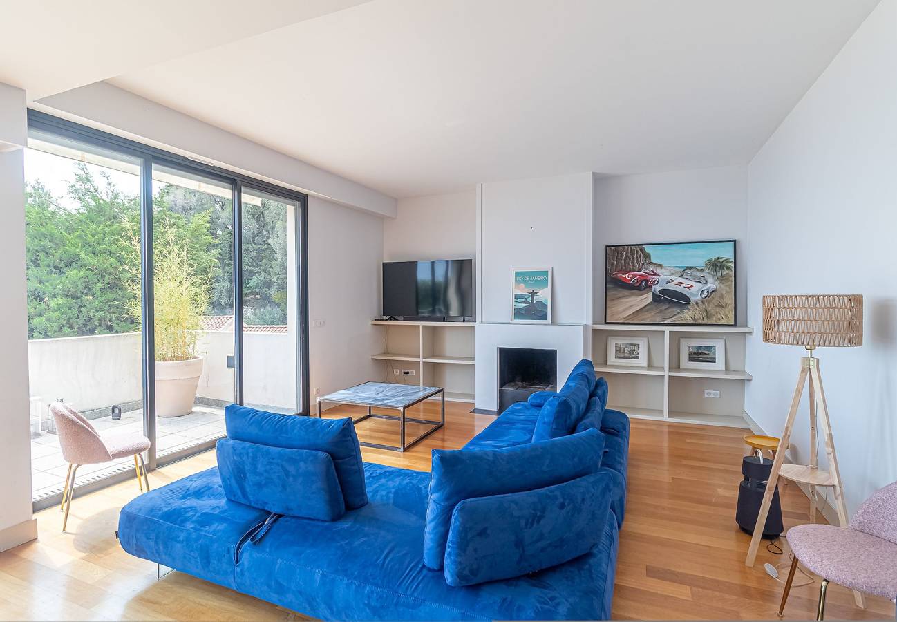 Luxury Villa | Panoramic Sea Views & Pool in Menton, Nizza und Umgebung