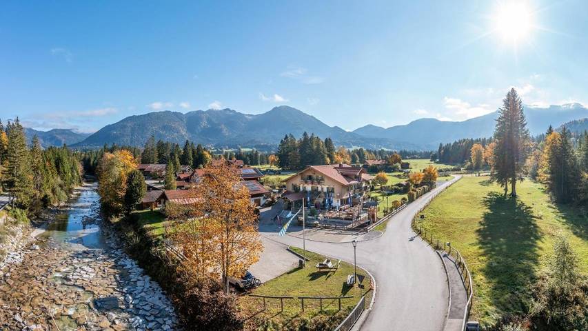Hotel für 2 Personen, mit Balkon und Terrasse sowie Whirlpool und Garten
