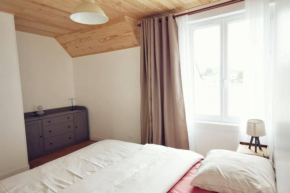 Small townhouse in a quiet neighborhood in Coutances, Coutances y alrededores