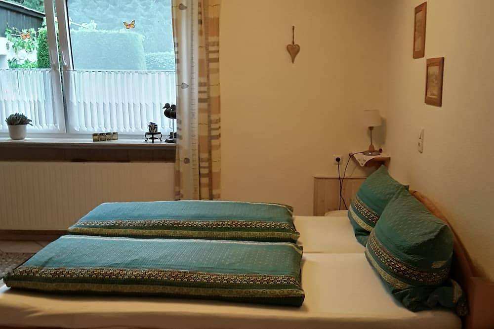 Ganze Wohnung, Ferienwohnung Hunz - Fewo 1 in Schutz, Vulkaneifel