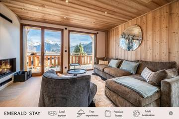 Maison de campagne pour 8 personnes, avec sauna ainsi que vue et jardin à La Côte-d'Arbroz