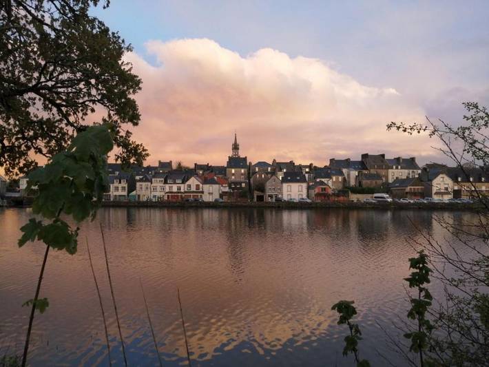 Gîte pour 2 personnes, avec vue et vue sur le lac à Huelgoat - 4