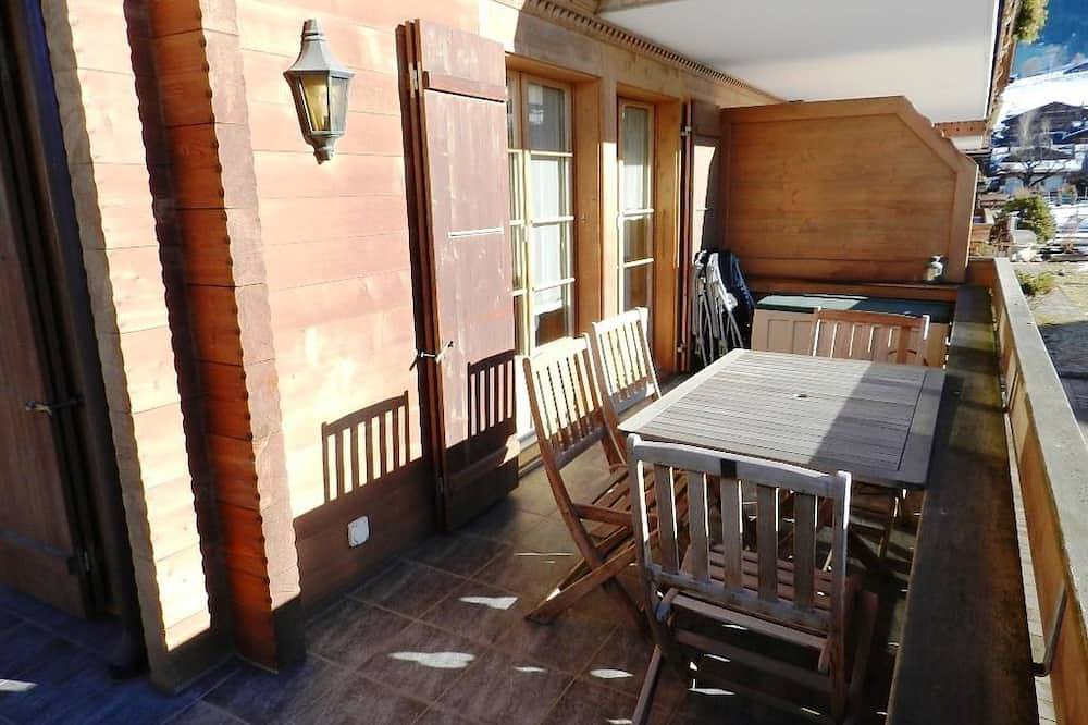 Ganze Wohnung, Lisa Appartement/Fewo, Dusche oder Bad, Wc 4-Bettwohnung in Gstaad, Saanen