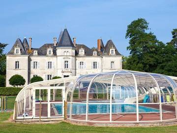 Mobil home pour 4 personnes, avec bassin pour enfant à Saint-Julien-des-Landes