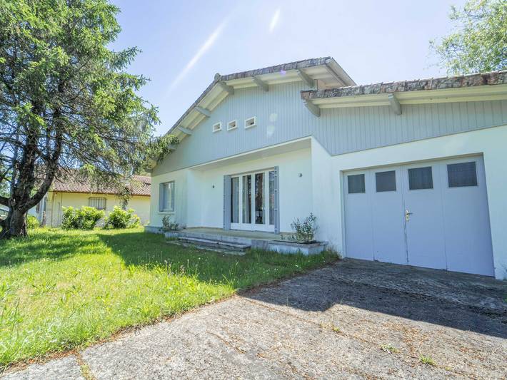 Location de vacances pour 6 personnes, avec Terrasse et Jardin à Aureilhan