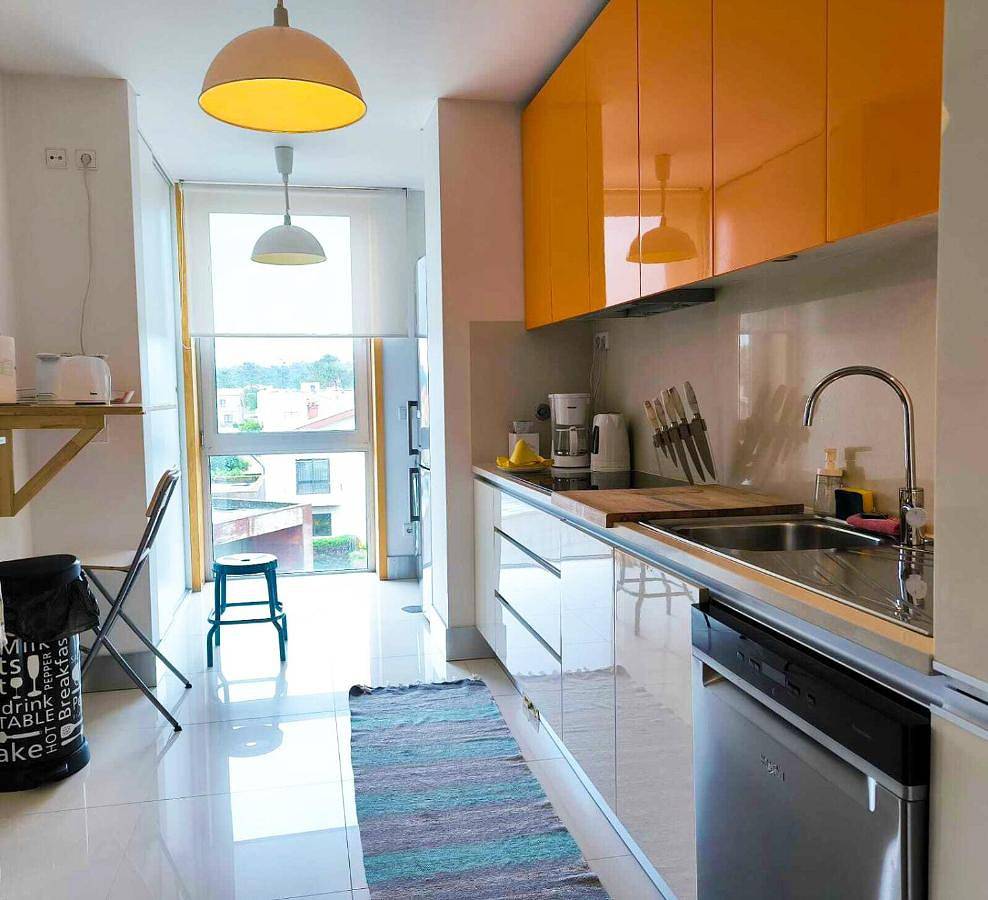 Apartamento inteiro, Two-Bedroom Apartment in Azurara, Distrito do Porto