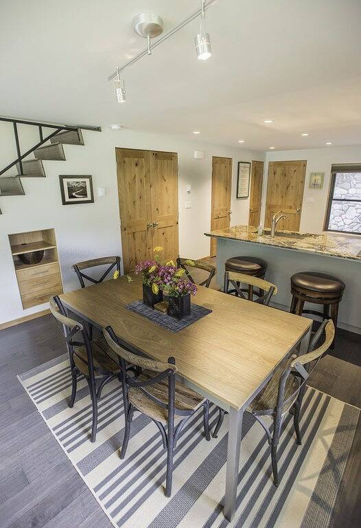 Vacation rental for 6 people, with hot tub and balcony, with pets in Idaho