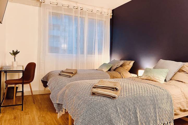 Gîte pour 8 personnes, avec balcon à Massy - 2