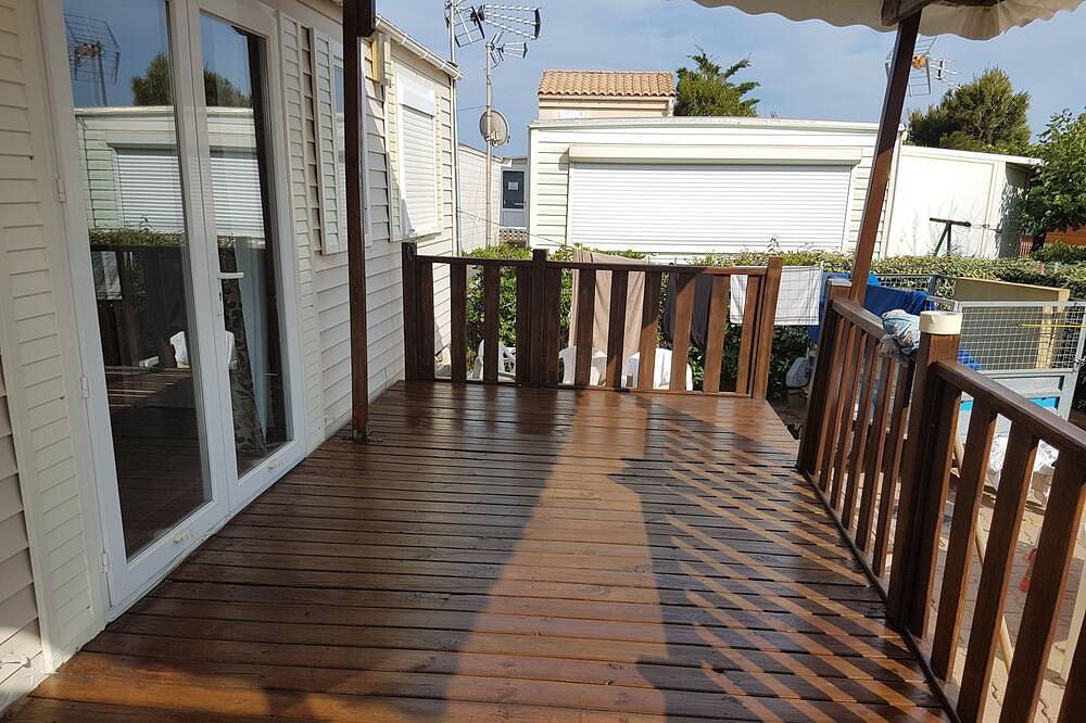 Mobil-home 3 chambres à 50m de la plage in Gruissan (Ville), Gruissan