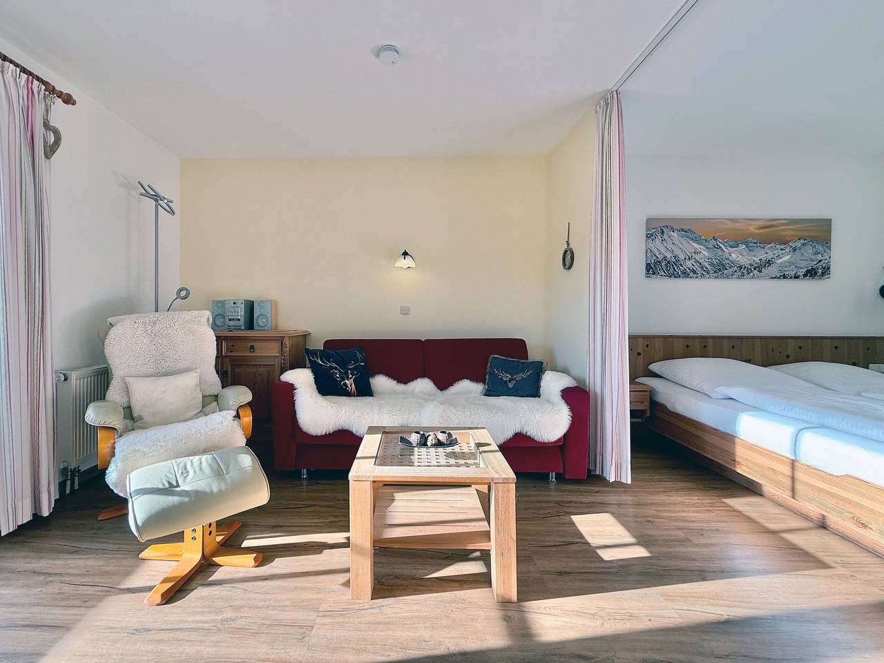 Ganze Ferienwohnung, Sonnenhof 04 in Seeg, Bayerisch Schwaben