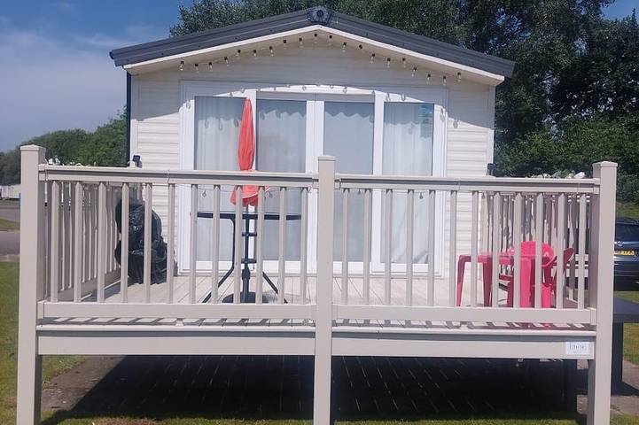 Glamping for 8 people in Skegness