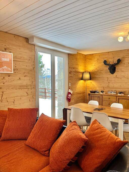 Gîte pour 6 personnes, avec vue et jardin, animaux acceptés à Égat - 4