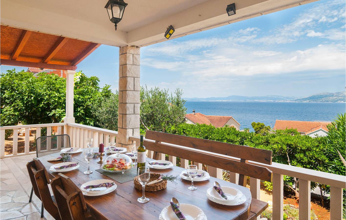 Ferienhaus für 7 Personen mit Terrasse in Postira, Brac