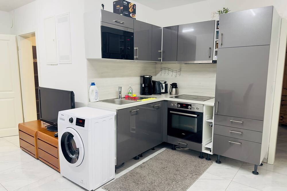 Ganze Wohnung, Vollausgestattet Gemütliche Wohnung in Apfelbeerenring Hamburg 65qm für 5 Person in Harburg (Hamburg), Hamburg